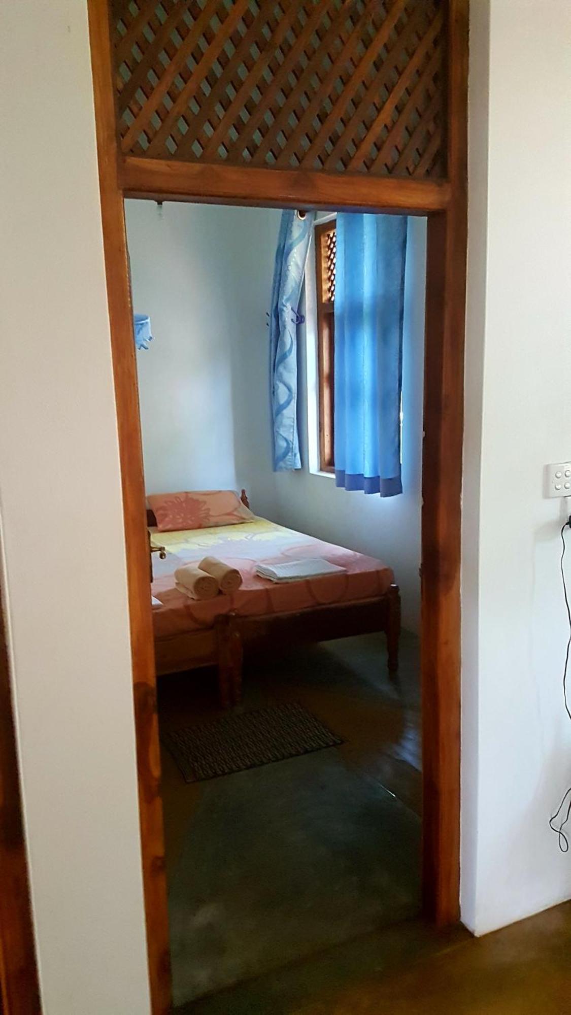 Sandy Beach Hotel Arugam Bay Kamer foto