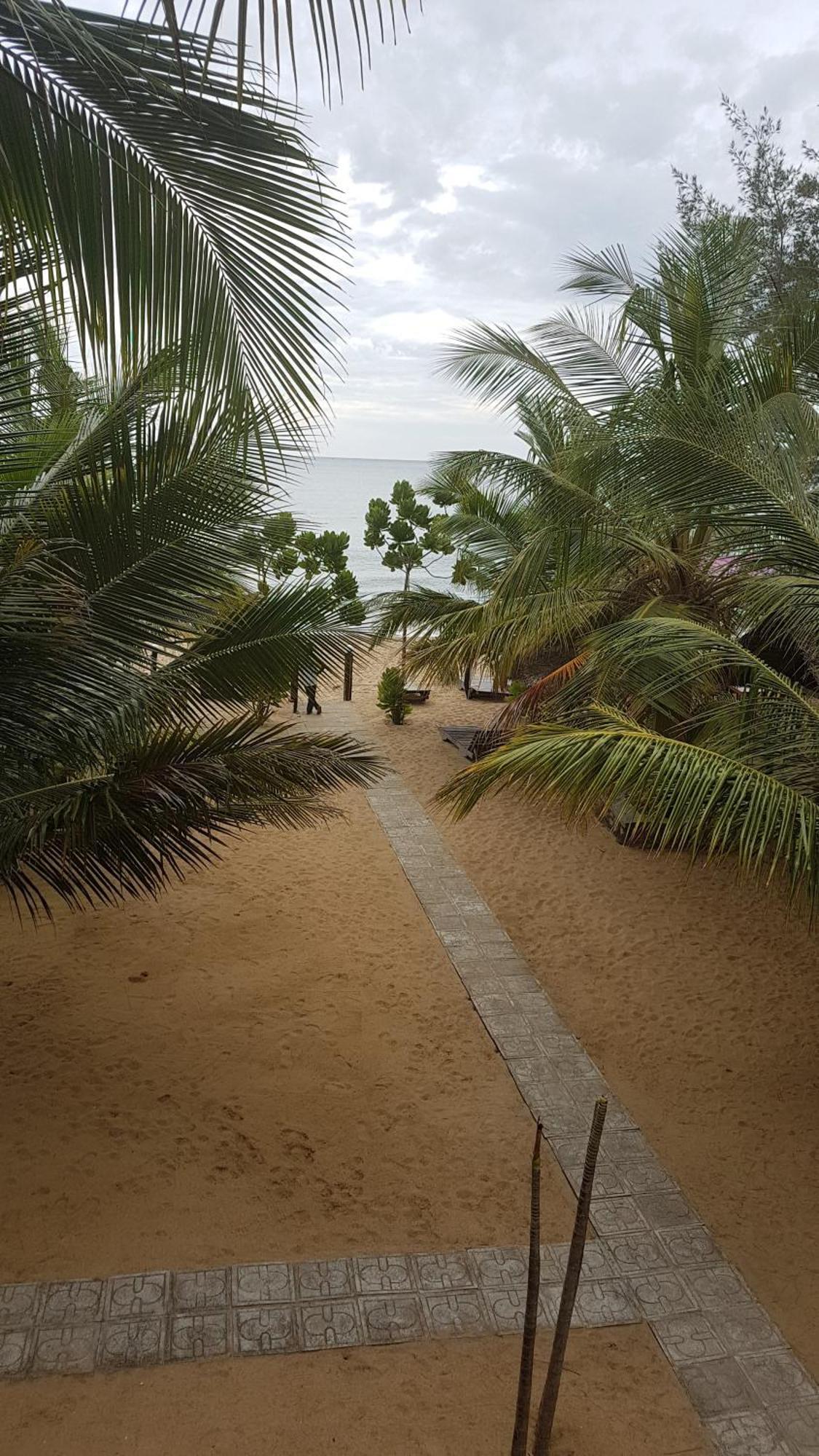 Sandy Beach Hotel Arugam Bay Kamer foto