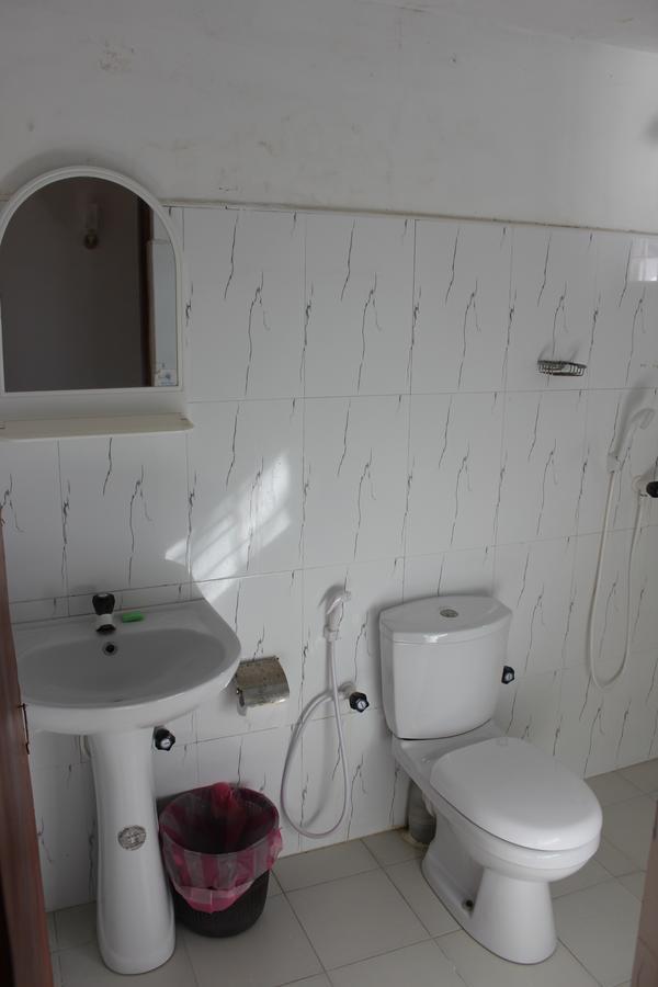 Sandy Beach Hotel Arugam Bay Kamer foto
