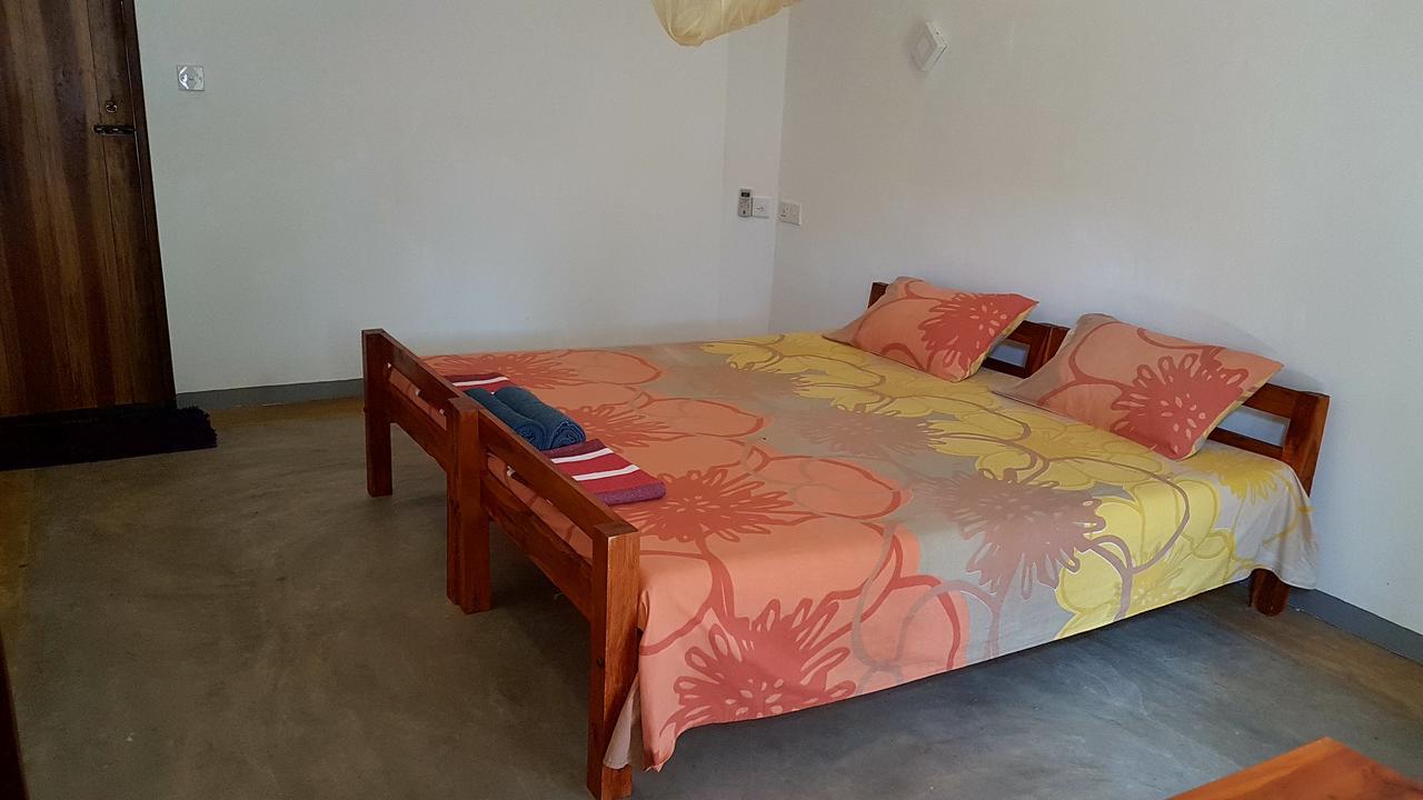 Sandy Beach Hotel Arugam Bay Buitenkant foto